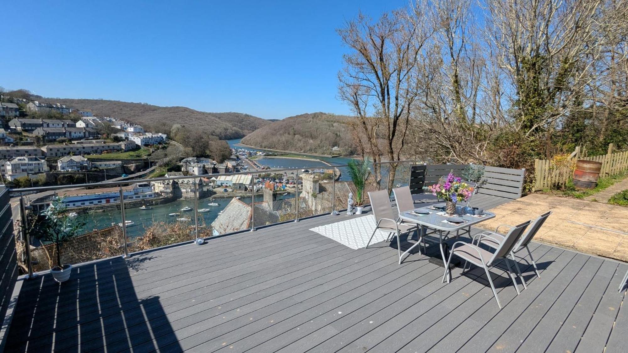 The Hillocks, Looe - Two Bedroom House With Fabulous Views Of Looe Town And Harbour Buitenkant foto